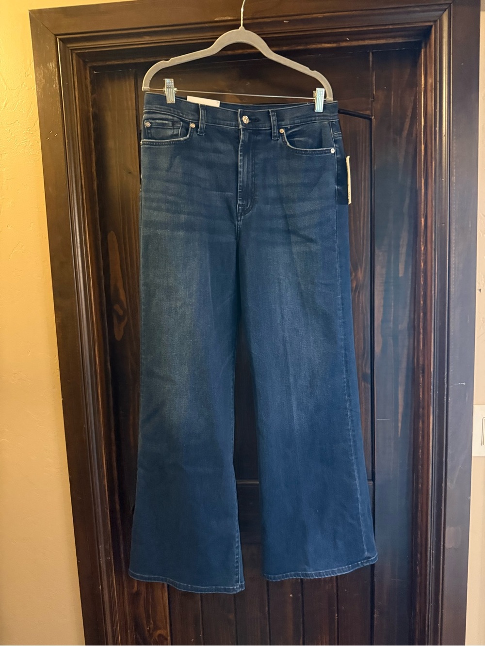 NWT 7 for All Mankind Ultra High Rise Jo - Picture 2 of 4
